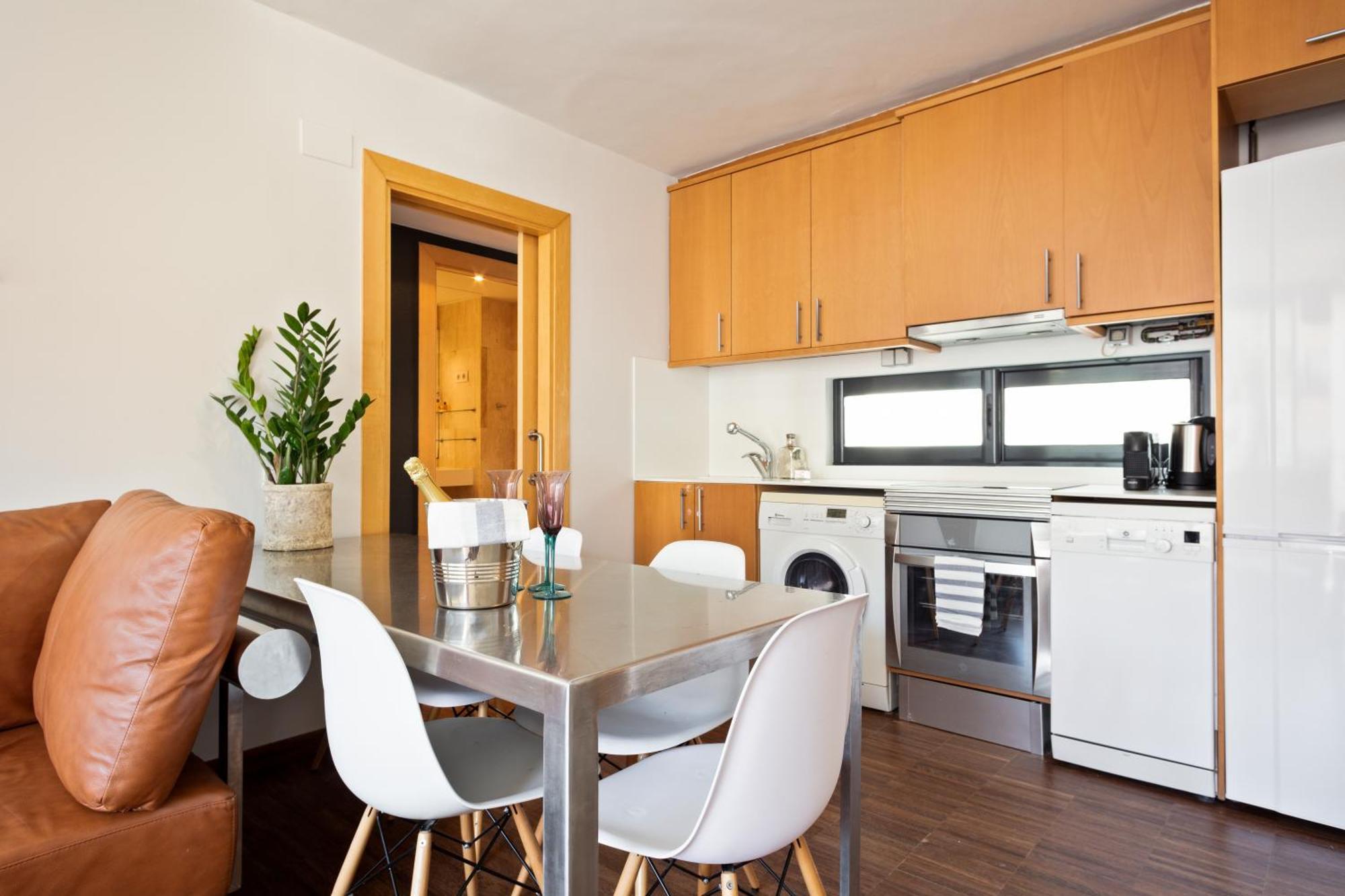 Apartment Barcelona Rentals - Sarria Apartments Near Center Szoba fotó
