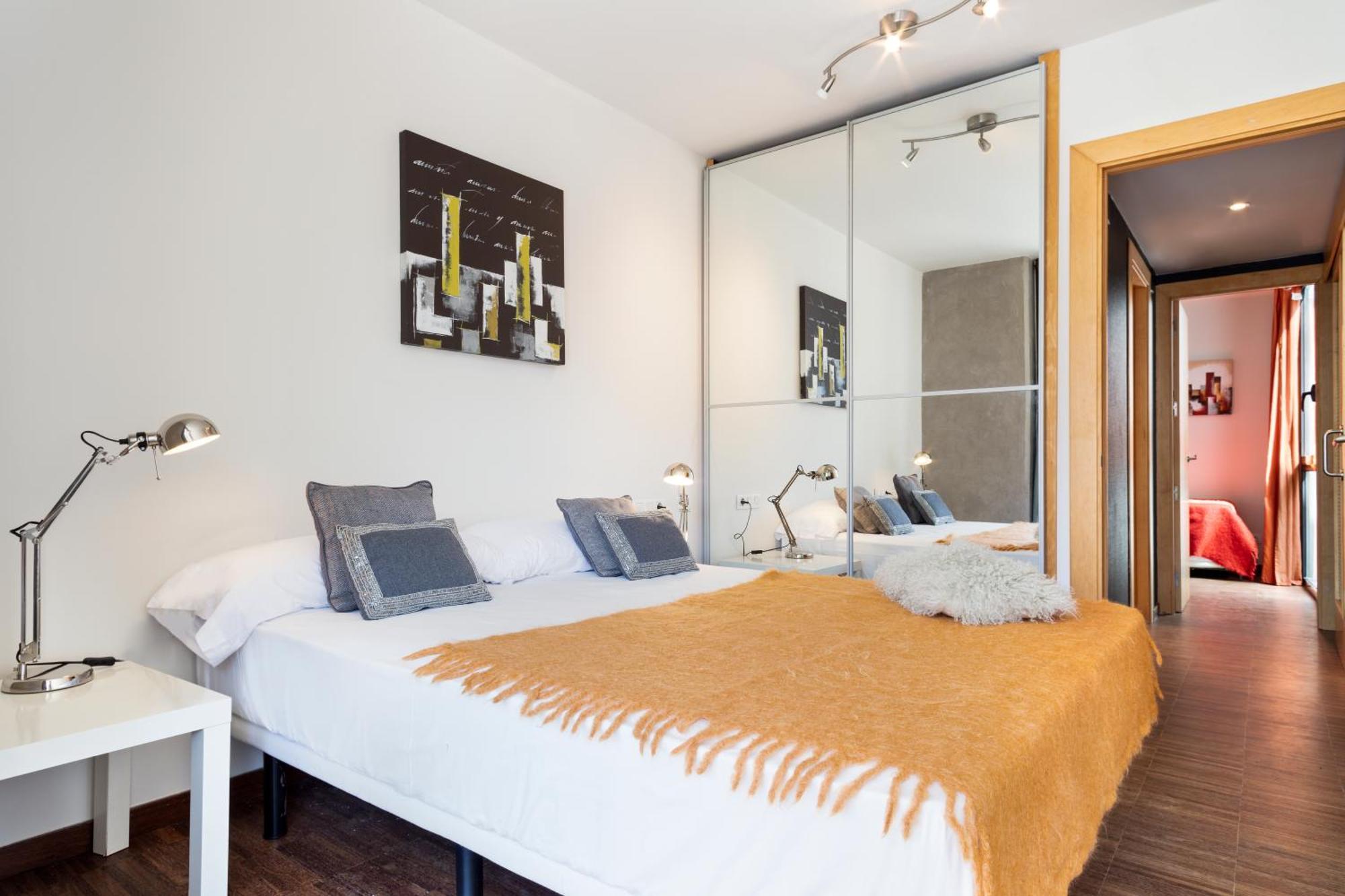Apartment Barcelona Rentals - Sarria Apartments Near Center Szoba fotó