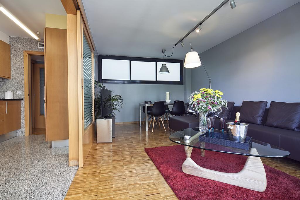 Apartment Barcelona Rentals - Sarria Apartments Near Center Kültér fotó