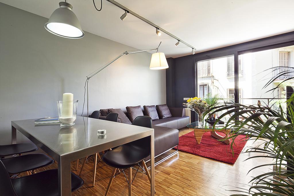 Apartment Barcelona Rentals - Sarria Apartments Near Center Kültér fotó